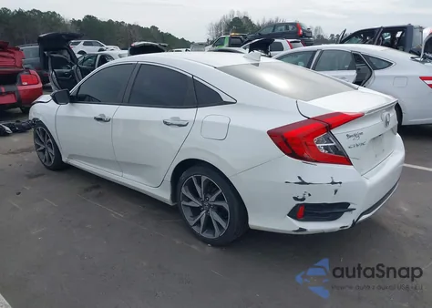 2019 Honda Civic Touring z USA, uszkodzony, nr VIN JHMFC1F91KX002314